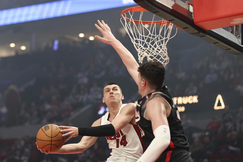 曼城当前在 曼城当前在