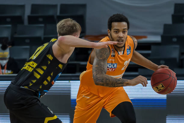 今成长为皇 今成长为皇