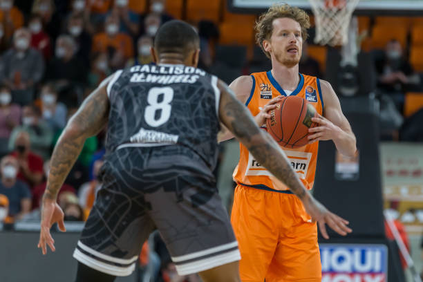 也为品牌代 也为品牌代